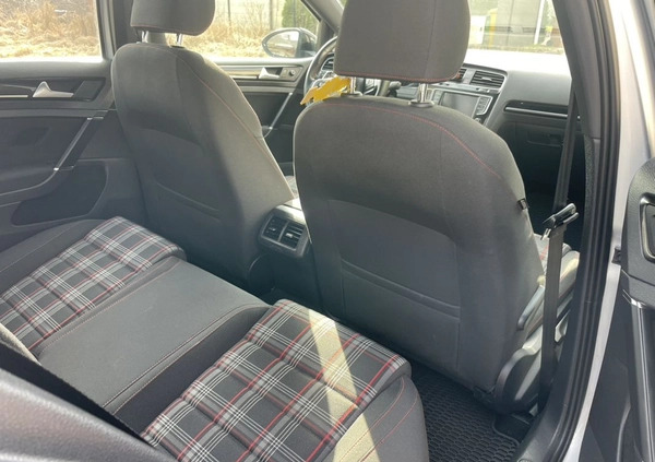 Volkswagen Golf cena 69900 przebieg: 131000, rok produkcji 2017 z Warszawa małe 67